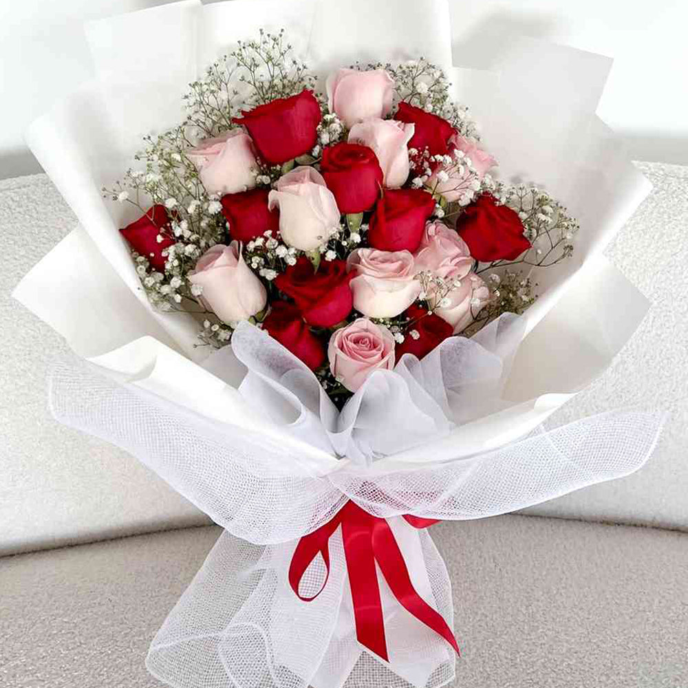 Romance Fresh Roses Bouquet