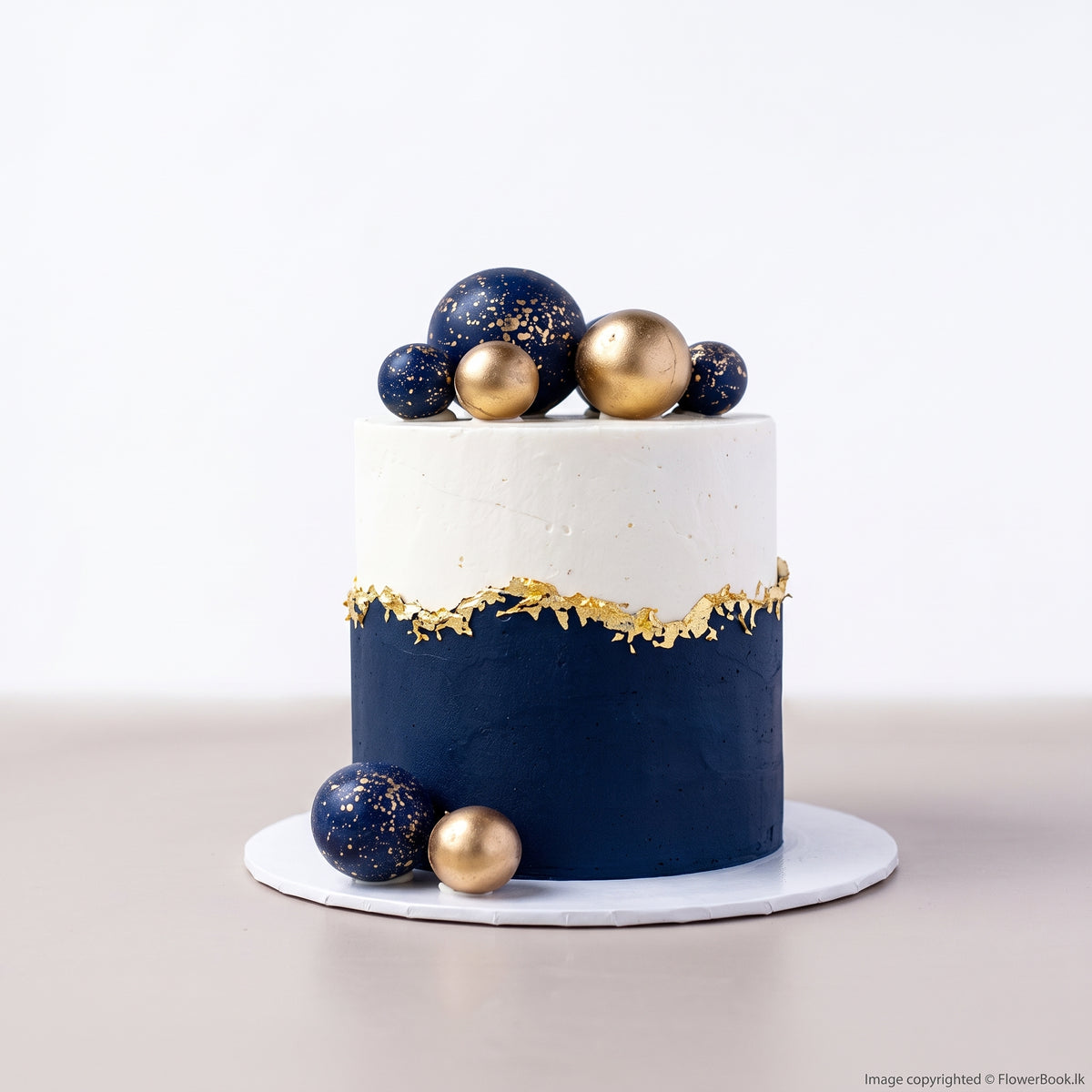 Elegant Midnight Sphere Cake